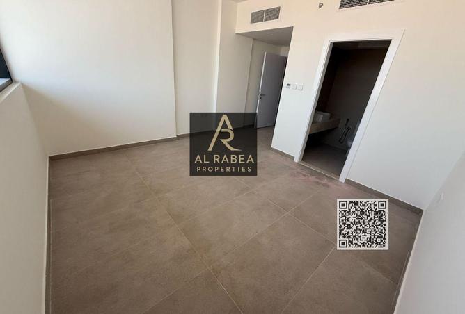 89201631 - Property Image 2