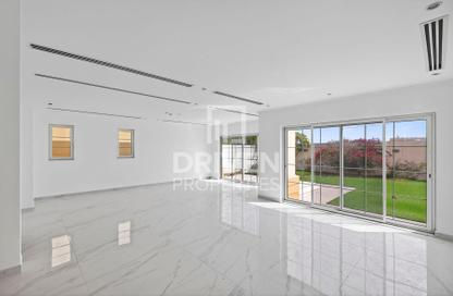 Villa - 4 Bedrooms - 4 Bathrooms for rent in Legacy Small - Legacy - Jumeirah Park - Dubai
