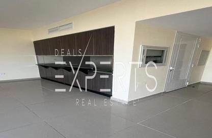 Apartment - 3 Bedrooms - 4 Bathrooms for rent in Tower 27 - Al Reef Downtown - Al Reef - Abu Dhabi