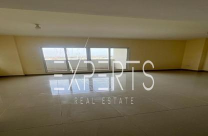 Apartment - 3 Bedrooms - 4 Bathrooms for rent in Tower 27 - Al Reef Downtown - Al Reef - Abu Dhabi