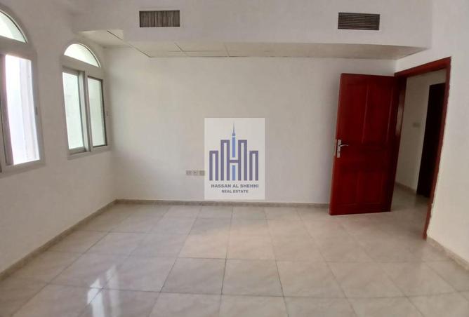 16100422 - Property Image 2