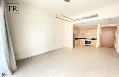 Apartment - 1 Bedroom - 1 Bathroom for rent in Mayfair Residency - Business Bay - Dubai Apartment - 1 Bedroom - 1 Bathroom for rent in Mayfair Residency - Business Bay - Dubai