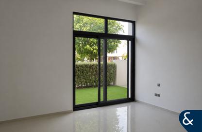 Villa - 3 Bedrooms - 3 Bathrooms for sale in Longview - Damac Hills - Dubai