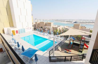 Apartment - Studio - 1 for rent in West - Marina Residences Phase 3 - Al Hamra Village - Ras Al Khaimah