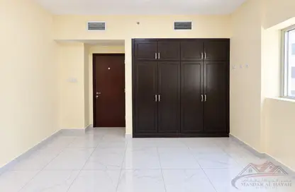 Apartment - 2 Bedrooms - 2 Bathrooms for rent in Muwaileh 29 Building - Muwaileh - Sharjah