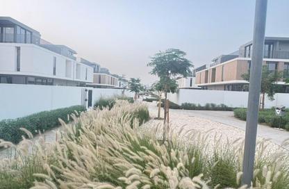 Villa - 4 - 6 for sale in June - Arabian Ranches 3 - Dubai