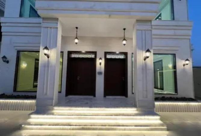 111403207 - Property Image 2