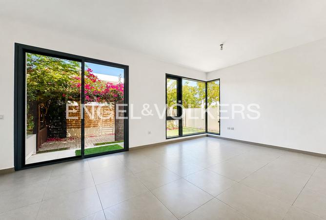 112311347 - Property Image 2