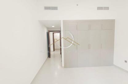Apartment - 1 Bedroom - 2 Bathrooms for rent in Masaken Al Muraqqabat 04 - Al Muraqqabat - Deira - Dubai Apartment - 1 Bedroom - 2 Bathrooms for rent in Masaken Al Muraqqabat 04 - Al Muraqqabat - Deira - Dubai