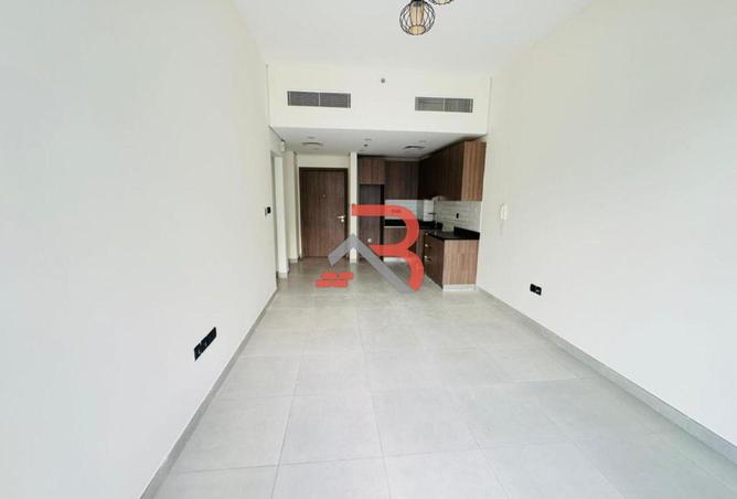 73858189 - صورة العقار 2