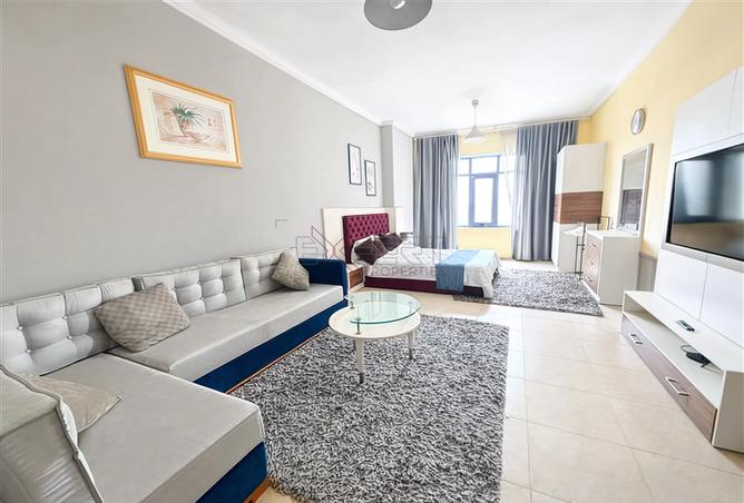 135150390 - Property Image 2