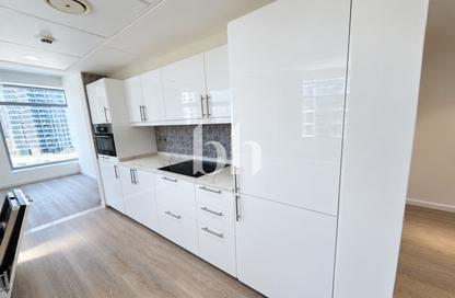 Apartment - 1 - 2 for rent in Fairfield Tower - Park Island - Dubai Marina - Dubai