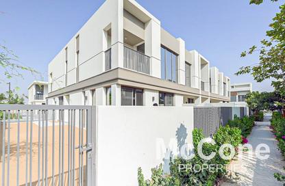 Townhouse - 4 - 5 for rent in Aura Gardens - Tilal Al Ghaf - Dubai