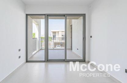 Townhouse - 4 - 5 for rent in Aura Gardens - Tilal Al Ghaf - Dubai