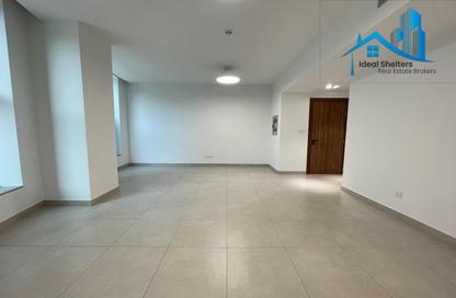 Apartment - 1 Bedroom - 2 Bathrooms for rent in DXB Tower - Sheikh Zayed Road - Dubai