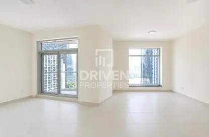 Apartment - 2 Bedrooms - 3 Bathrooms for rent in The Lofts West - The Lofts - Downtown Dubai - Dubai