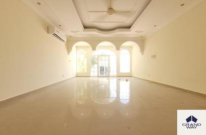 Villa - 4 - 5 for rent in Mirdif Villas - Mirdif - Dubai