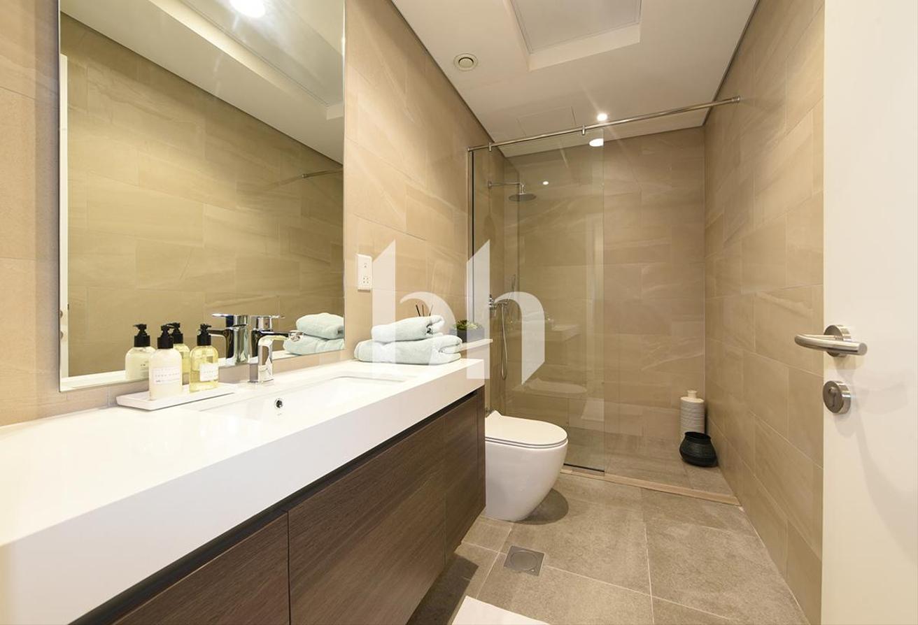 Semi-furnished | Managed | High Floor | Seaview photo 8