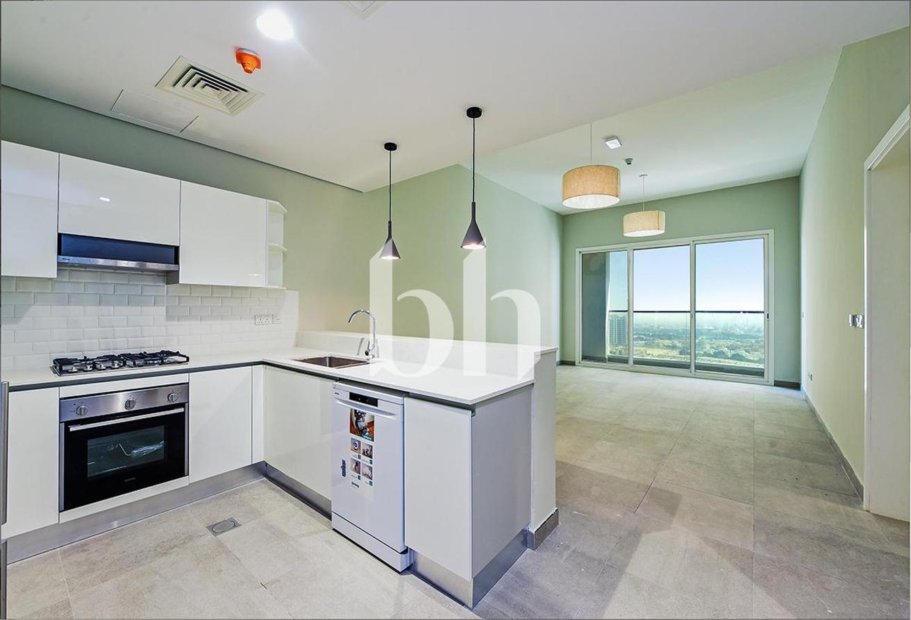 Semi-furnished | Managed | High Floor | Seaview photo 6
