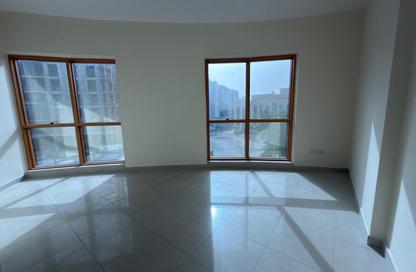 Apartment - 3 Bedrooms - 3 Bathrooms for rent in Al Raffa - Bur Dubai - Dubai