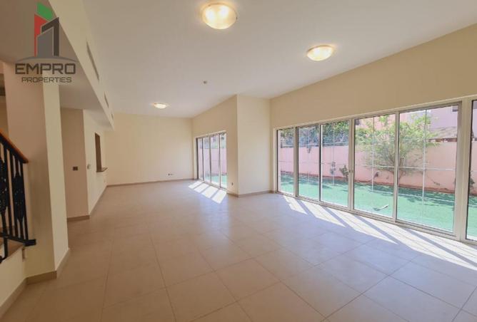 70694369 - Property Image 2