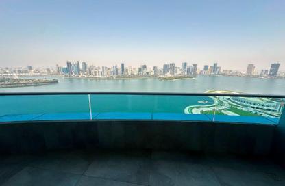 Apartment - 4 Bedrooms - 5 Bathrooms for sale in Blue Tower - Al Majaz 3 - Al Majaz - Sharjah