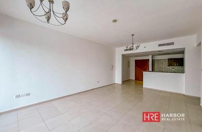 شقة - 2 غرف نوم - 2 حمامات للبيع في سكاي كورتس تاور F - أبراج سكاي كورتس - مجمع دبي ريزيدنس - دبي شقة - 2 غرف نوم - 2 حمامات للبيع في سكاي كورتس تاور F - أبراج سكاي كورتس - مجمع دبي ريزيدنس - دبي