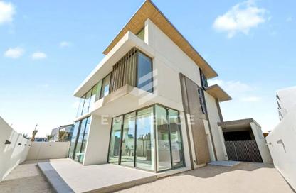 Villa - 4 Bedrooms - 5 Bathrooms for sale in Nad Al Sheba Gardens Phase 2 - Nad Al Sheba 1 - Nad Al Sheba - Dubai