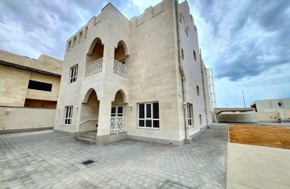 Villa - 6 Bedrooms - 7+ Bathrooms for rent in Nad Al Sheba 4 - Nad Al Sheba - Dubai