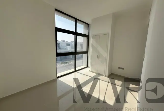 126570998 - صورة العقار 3