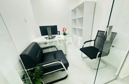 Office Space - Studio - 1 Bathroom for rent in Reem Residency - Al Karama - Dubai