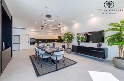 Villa - 5 Bedrooms - 5 Bathrooms for rent in Signature Villas Frond E - Signature Villas - Palm Jumeirah - Dubai