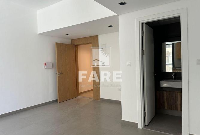 90934635 - Property Image 3