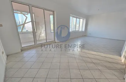 Apartment - 3 Bedrooms - 4 Bathrooms for rent in Saeed Tower 2 - Saeed Towers - Sheikh Zayed Road - Dubai