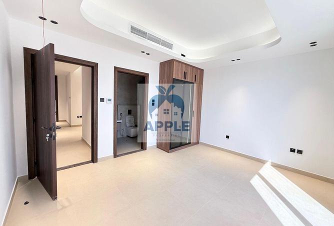 145063689 - Property Image 2