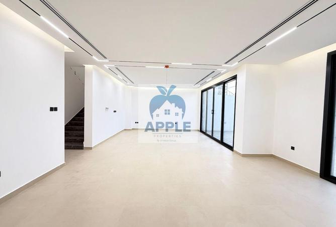 145063689 - Property Image 3