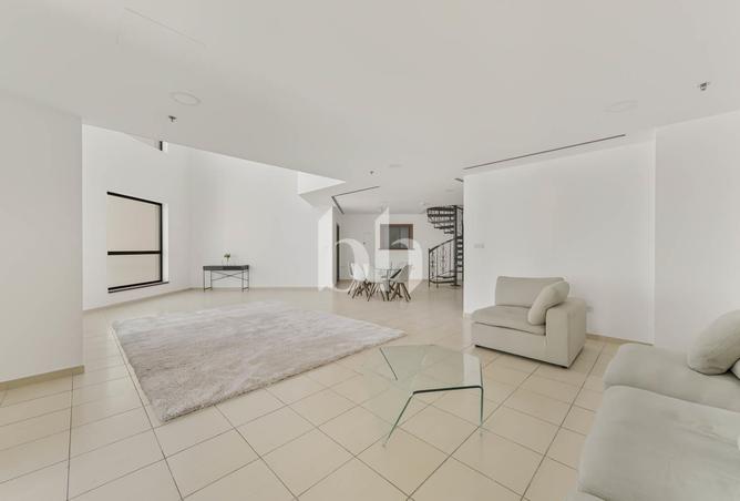 135170360 - Property Image 3
