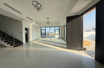 Villa - 5 - 6 for rent in Al Quoz - Dubai