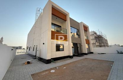Villa - 5 - 6 for rent in Al Quoz 2 - Al Quoz - Dubai