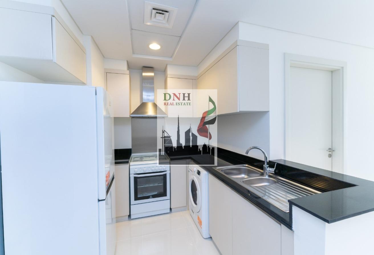 Cozy 1 BR I High Floor I Premium Location photo 2