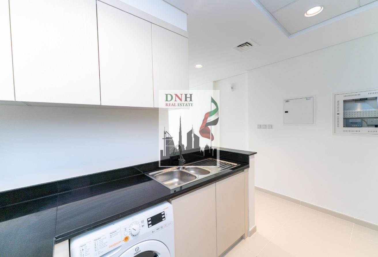 Cozy 1 BR I High Floor I Premium Location photo 5
