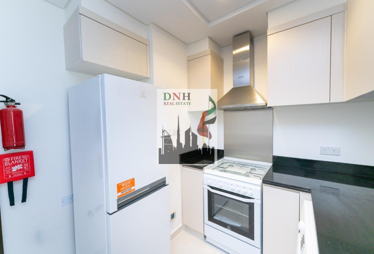 Cozy 1 BR I High Floor I Premium Location photo 4