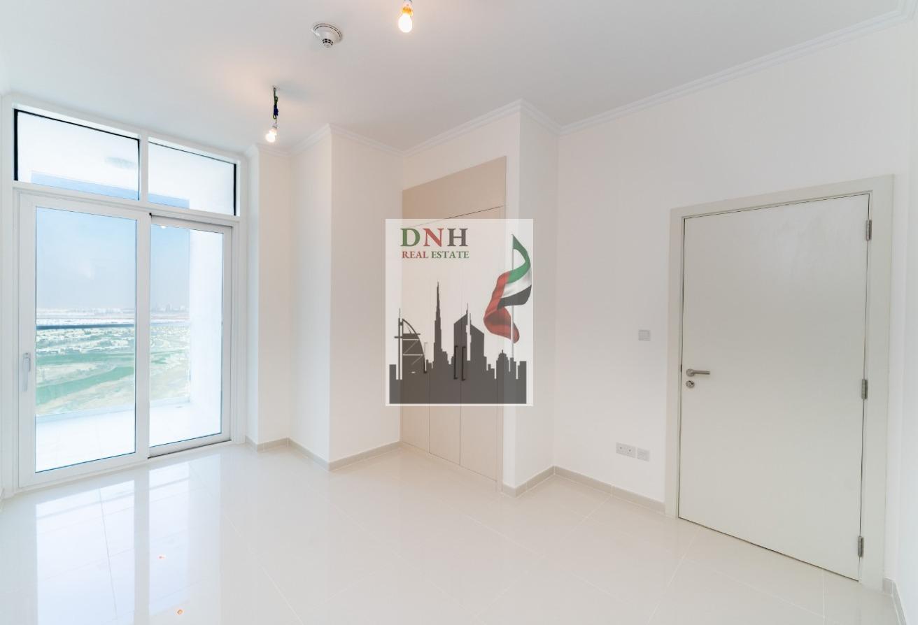 Cozy 1 BR I High Floor I Premium Location photo 9
