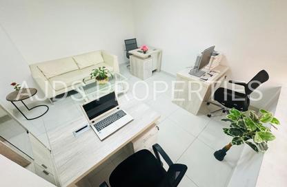 Office Space - Studio - 1 Bathroom for rent in Silver Home Building - Hor Al Anz - Deira - Dubai