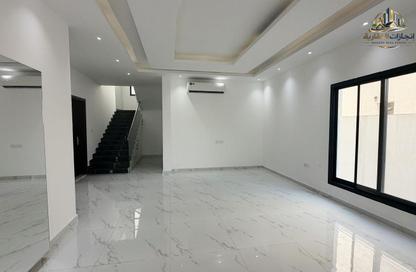 Villa - 5 Bedrooms - 7 Bathrooms for rent in Al Yasmeen 1 - Al Yasmeen - Ajman
