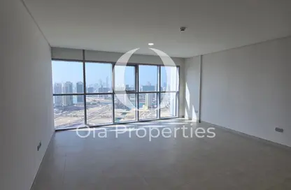 شقة - 3 غرف نوم - 4 حمامات للايجار في راديانت سكوير - مدينة الأضواء - جزيرة الريم - أبوظبي