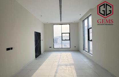 Villa - 3 Bedrooms - 4 Bathrooms for rent in Wadi Alshabak - Dubai
