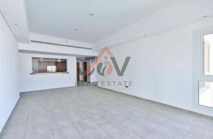 Apartment - 3 - 5 for rent in Marina Residences 4 - Marina Residences - Palm Jumeirah - Dubai