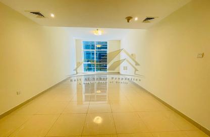 Apartment - 1 Bedroom - 2 Bathrooms for rent in Sheikh Zayed Road - Dubai