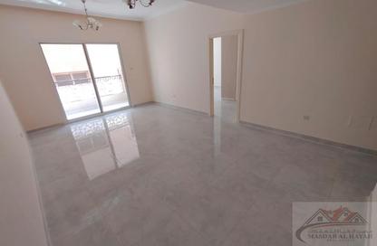 Apartment - 1 - 2 for rent in Muwaileh 29 Building - Muwaileh - Sharjah